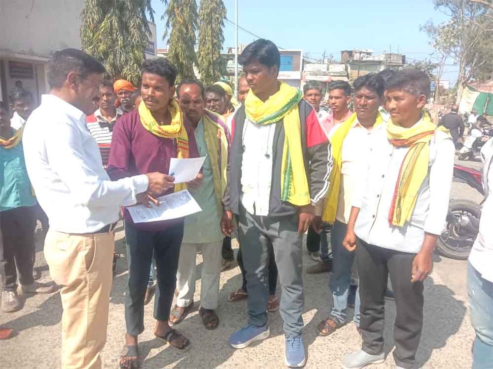 आमला-लादी सड़क को लेकर 20 को