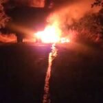 रेत से भरे डम्पर में भीषण आग: