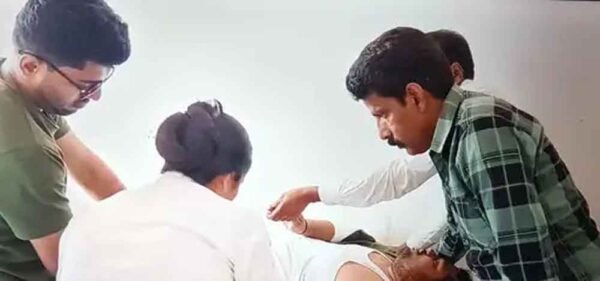 जीप की टक्कर