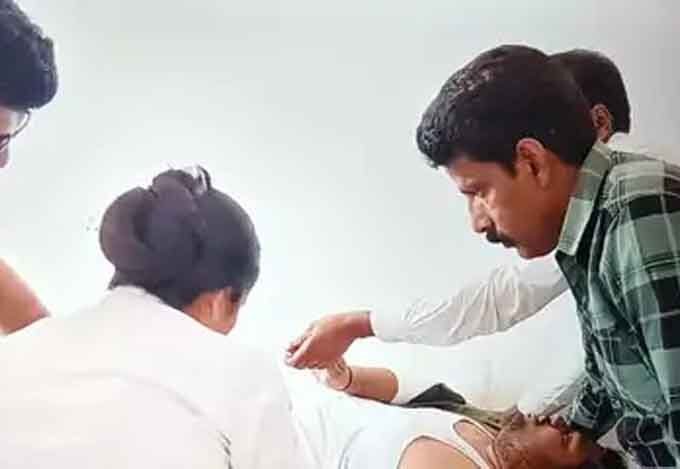 जीप की टक्कर