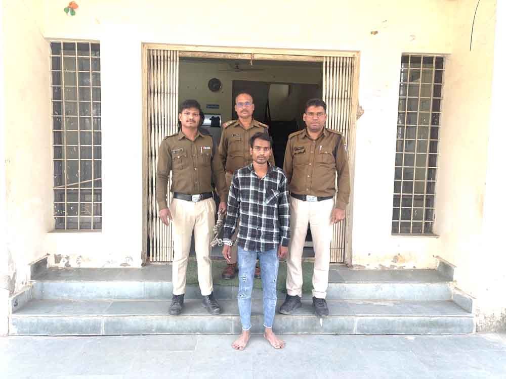 शादी का झांसा देकर दुष्कर्म का