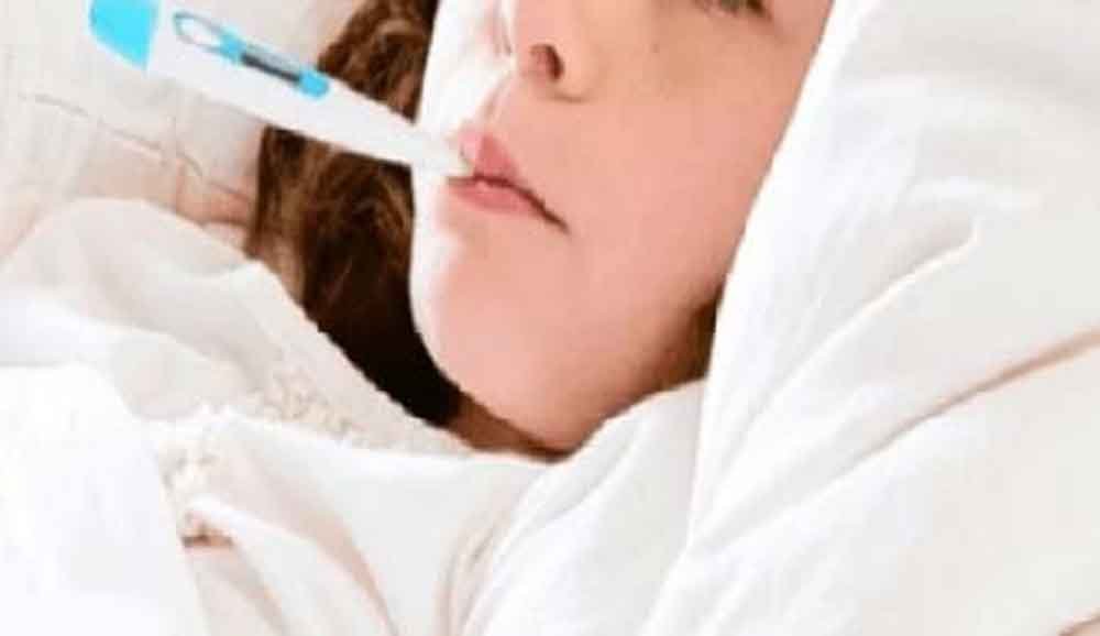 मौसम बदलते ही बढ़े खांसी-बुखार