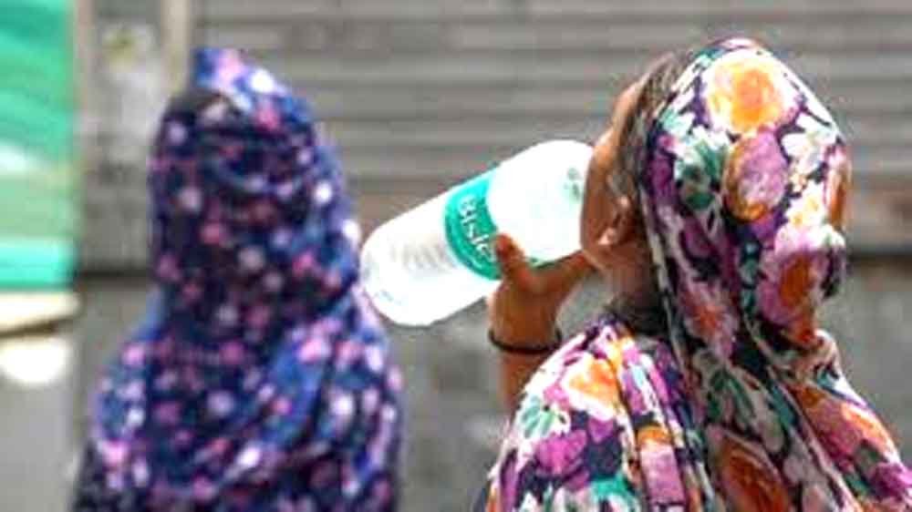 मार्च की शुरुआत में ही तपने लगा मध्य