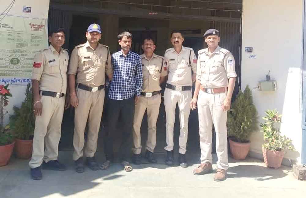 कलयुगी पुत्र ने माँ