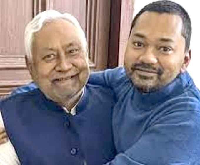 जेडीयू में शामिल हुए निशांत कुमार,