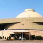 आयोग बने, रिपोर्ट आई… लेकिन