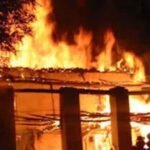 प्लास्टिक गोदाम में