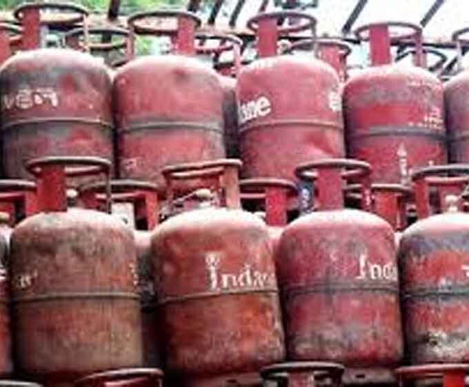 1 मार्च से बदल गए नियम: LPG, ATF,
