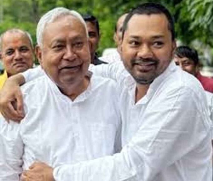 बिहार की राजनीति में बड़ा उलटफेर!