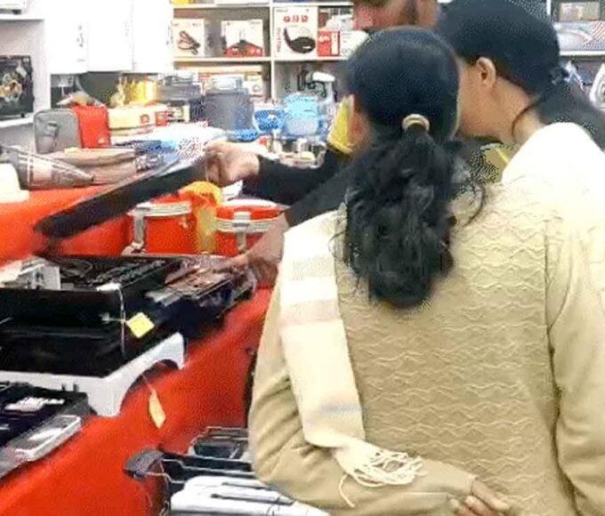 गैस संकट से बढ़ी इंडक्शन हीटर की