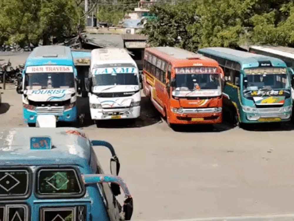 मध्य प्रदेश में बस