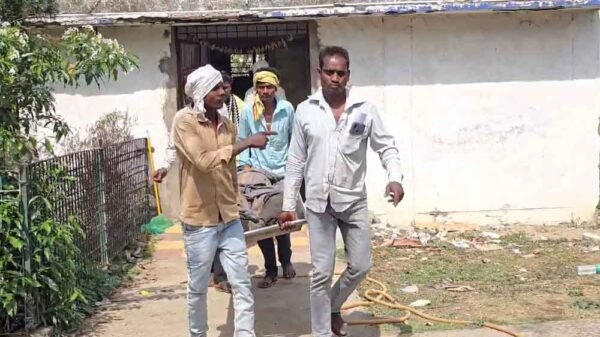 खेत के टपरे में फांसी पर लटका मिला 40